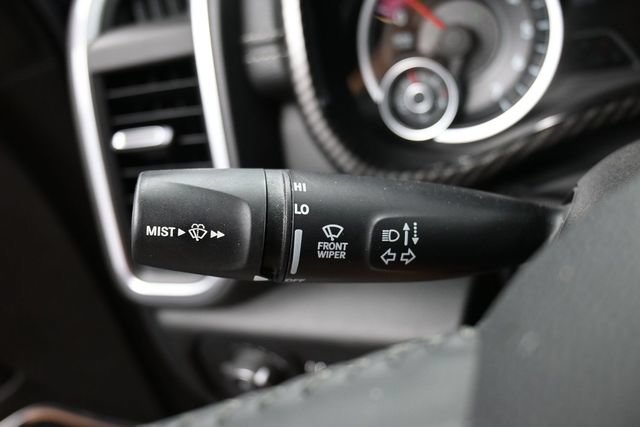 Used 2022 RAM 1500 Laramie w/ Sport Appearance Package AWD/4WD image 35