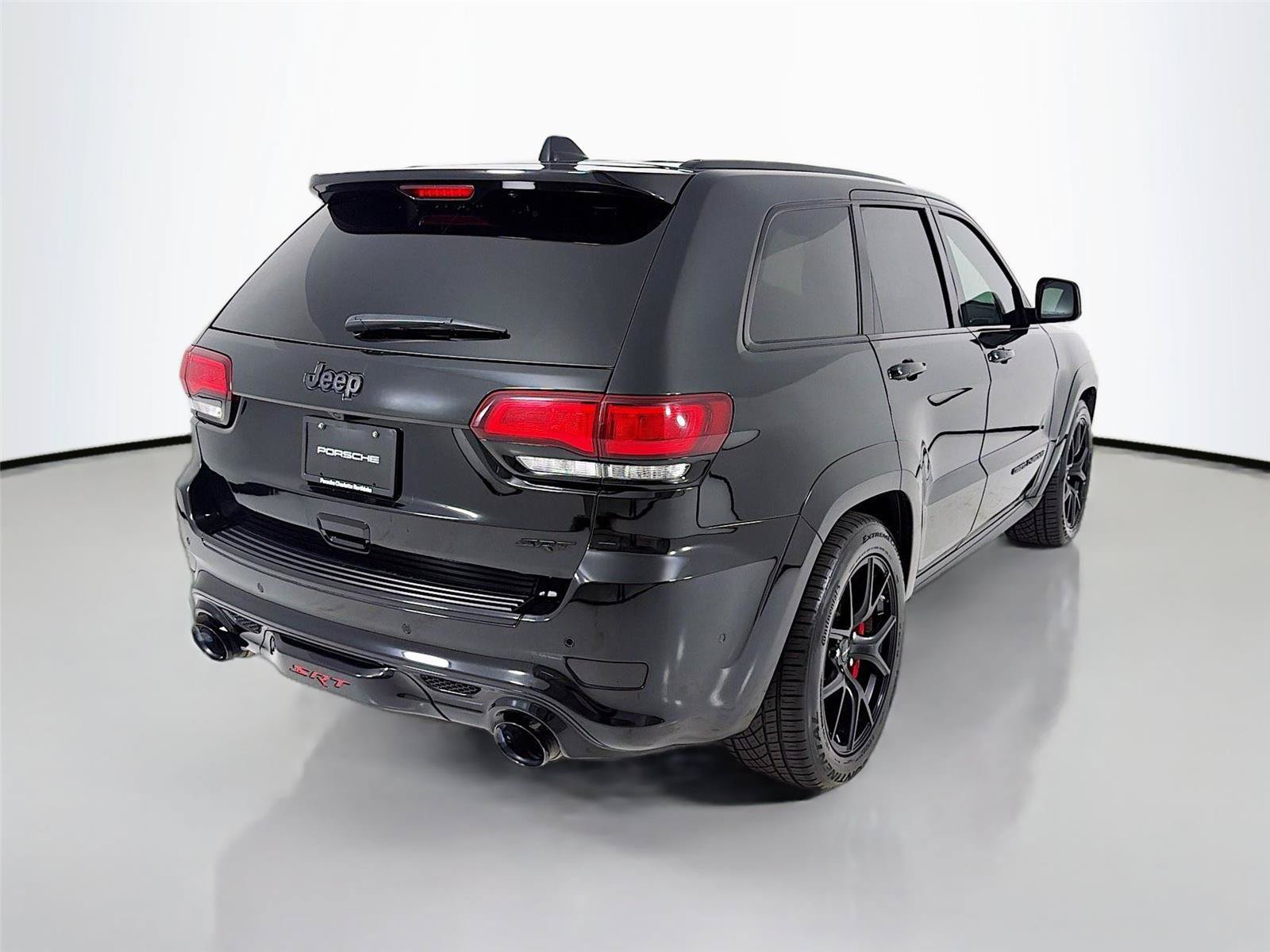 Used 2021 Jeep Grand Cherokee SRT w/ Trailer Tow Group IV AWD/4WD image 23