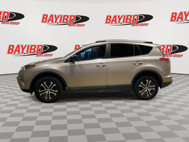 Used 2018 Toyota RAV4 LE FWD image 5