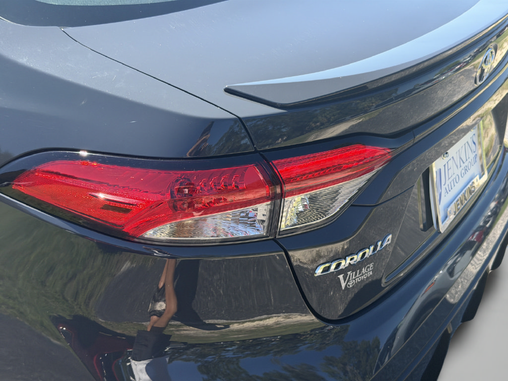 Used 2024 Toyota Corolla SE FWD image 18