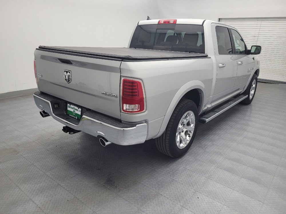Used 2017 RAM 1500 Laramie image 9
