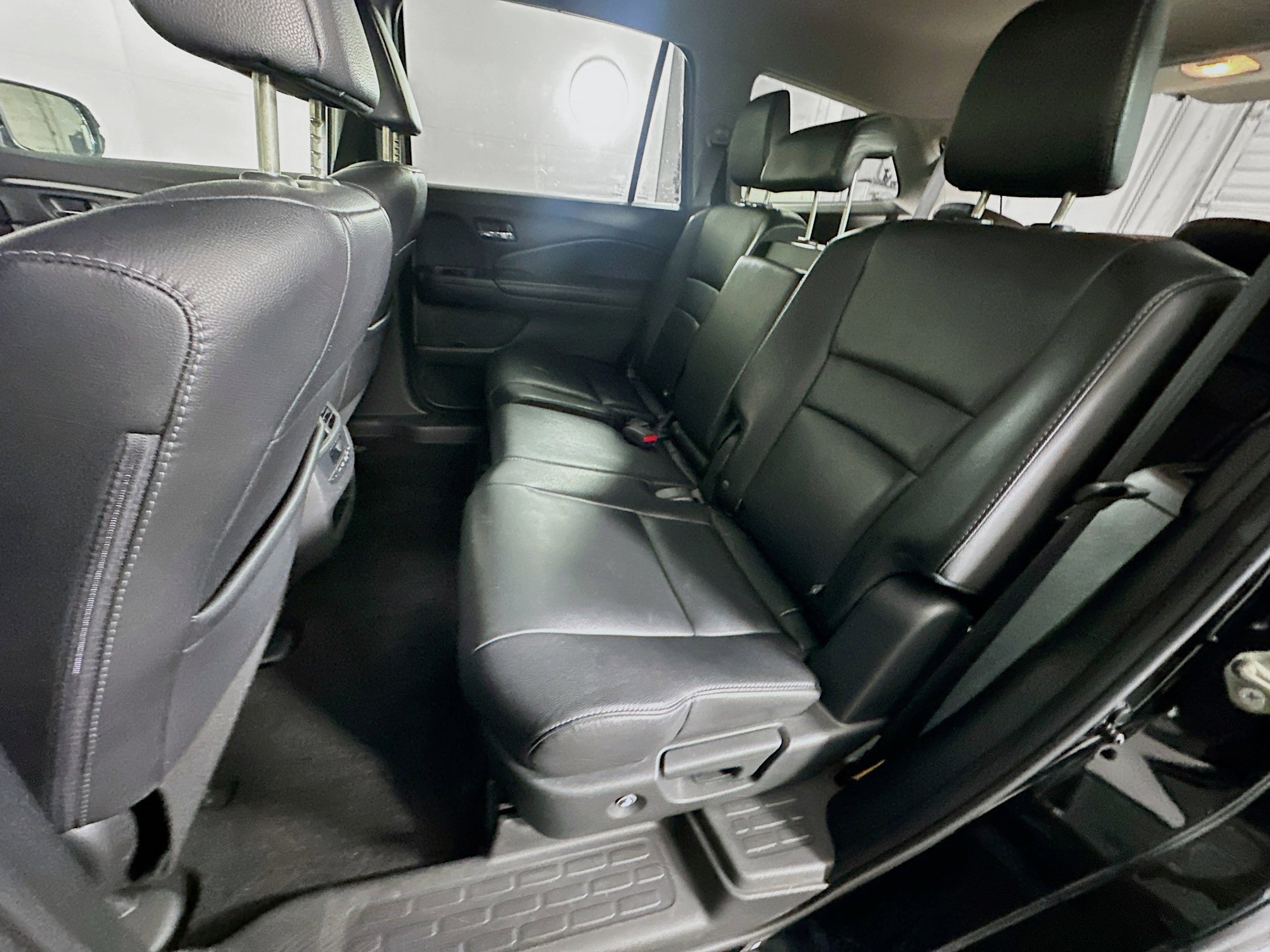 Used 2017 Honda Pilot EX-L image 27