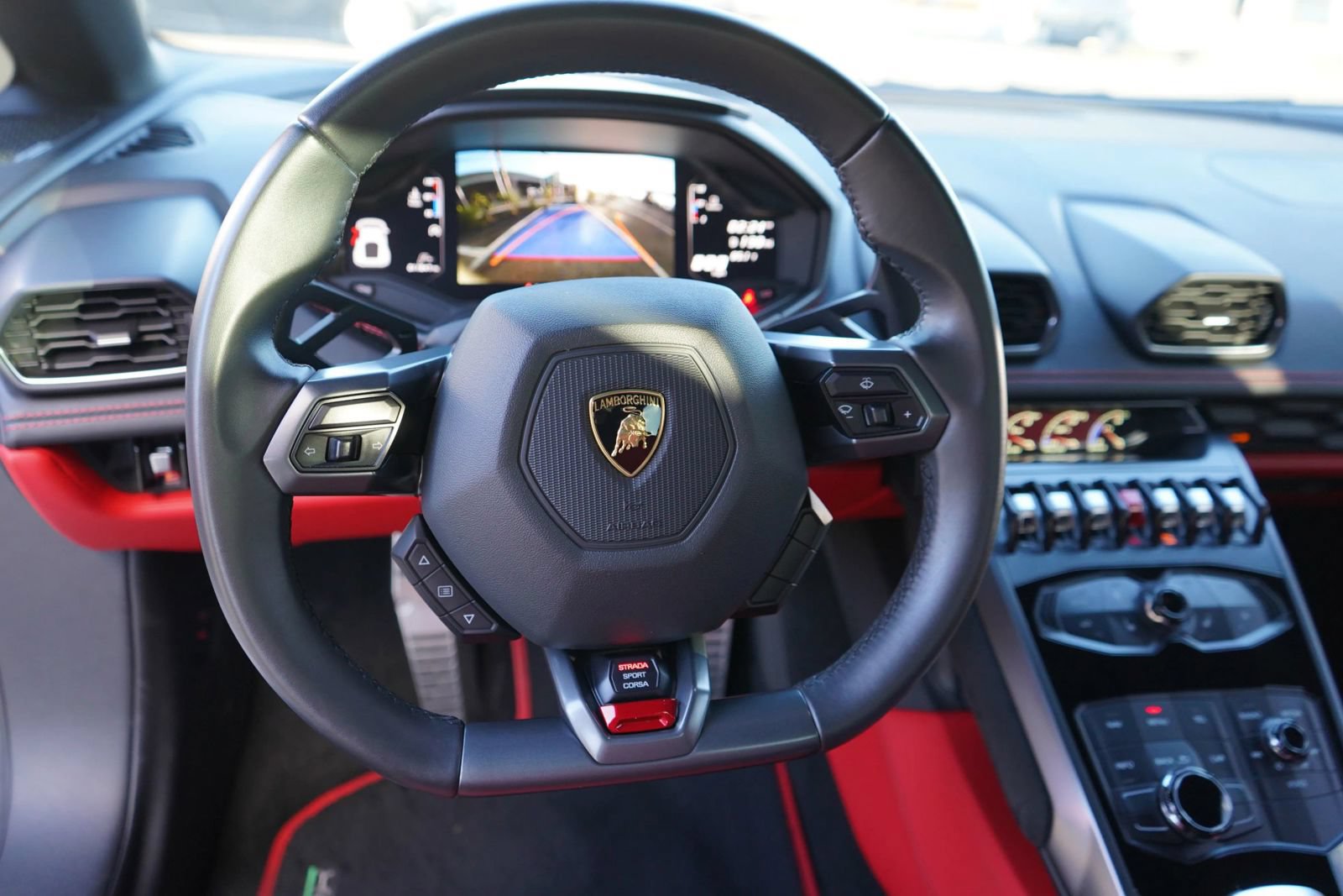 Used 2019 Lamborghini Huracan LP 580-2 RWD image 15
