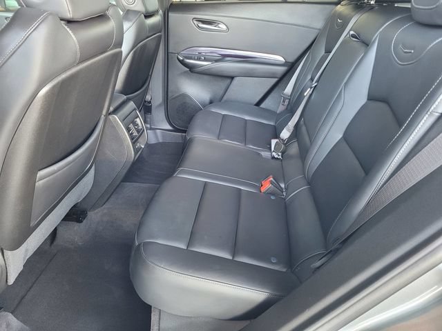 Certified 2023 Cadillac XT4 Luxury w/ Cold Weather Package FWD image 15