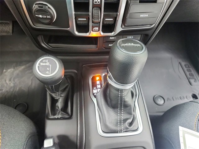 New 2025 Jeep Gladiator Sport image 22