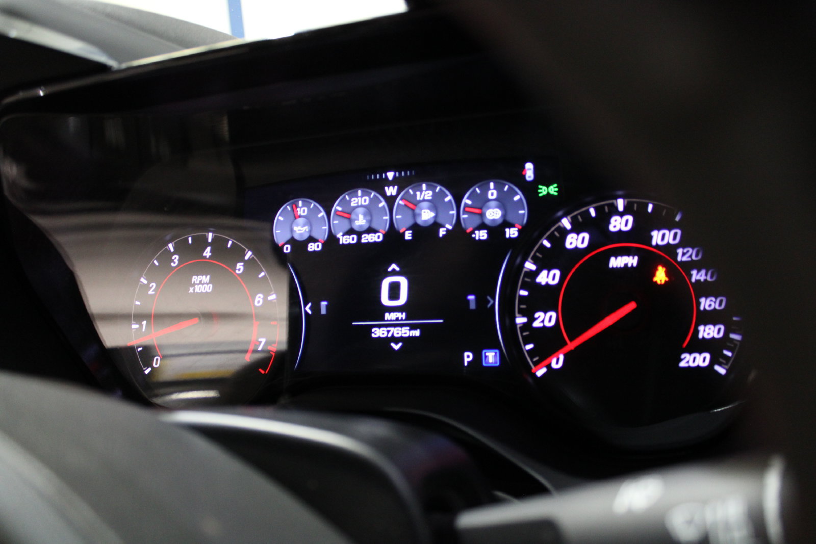 Used 2019 Chevrolet Camaro ZL1 RWD image 33