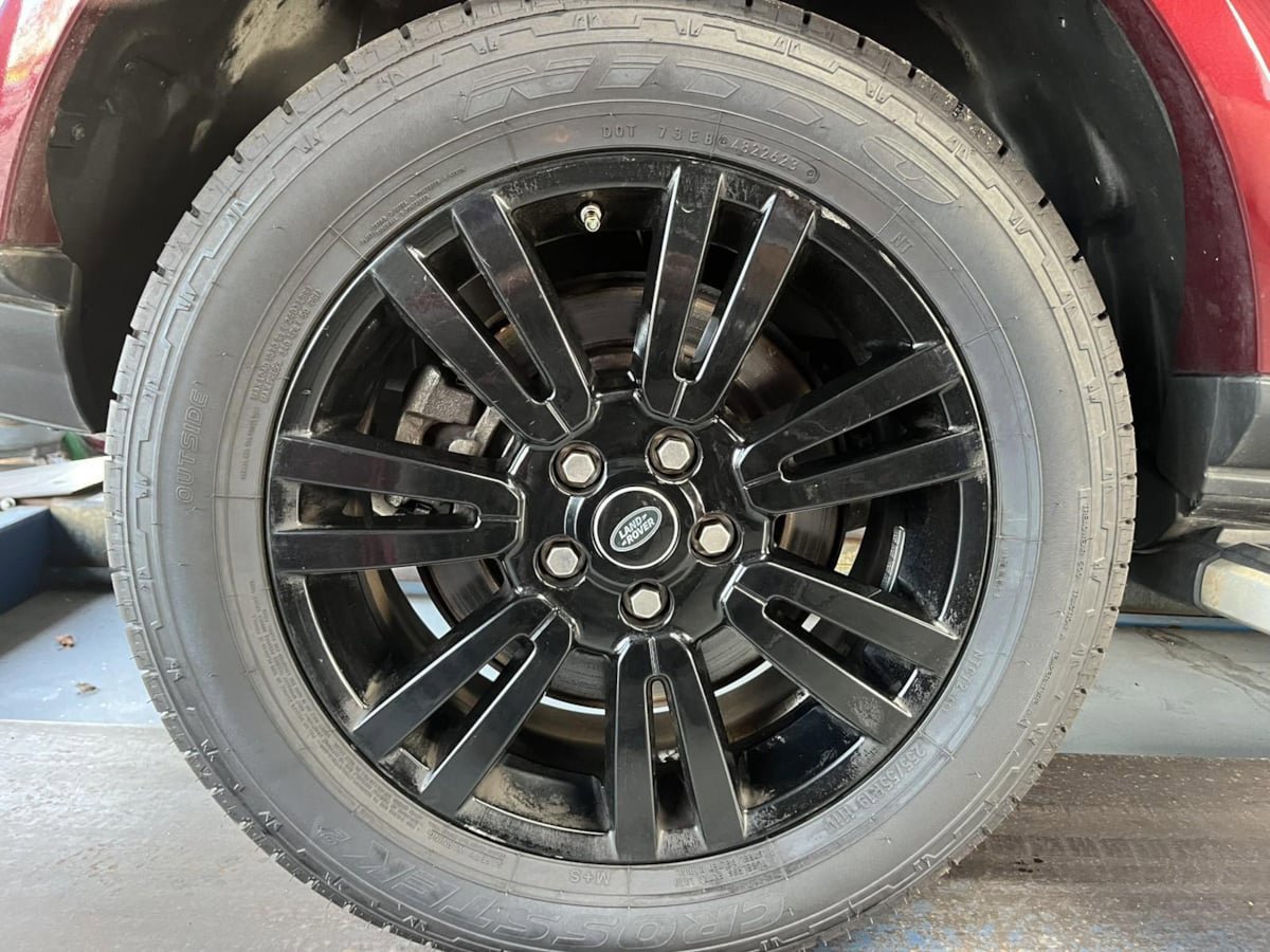 Used 2015 Land Rover LR4 HSE LUX AWD/4WD image 40