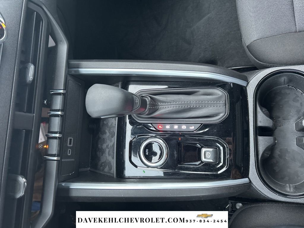 Used 2025 Chevrolet Colorado W/T image 15