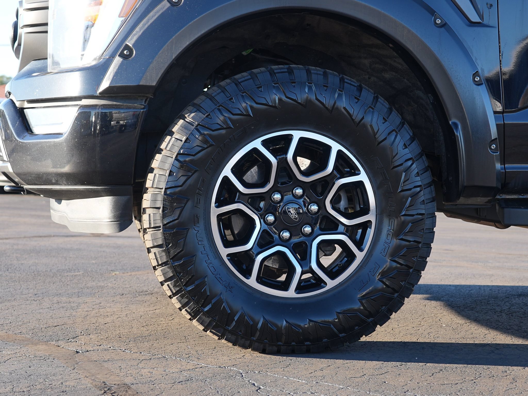Used 2023 Ford F150 XLT w/ Equipment Group 302A High AWD/4WD image 11