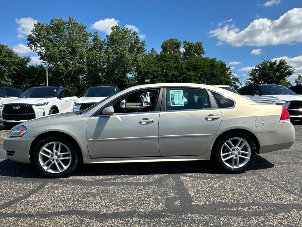 Used 2012 Chevrolet Impala LT w/ LT Sunroof Package FWD image 6