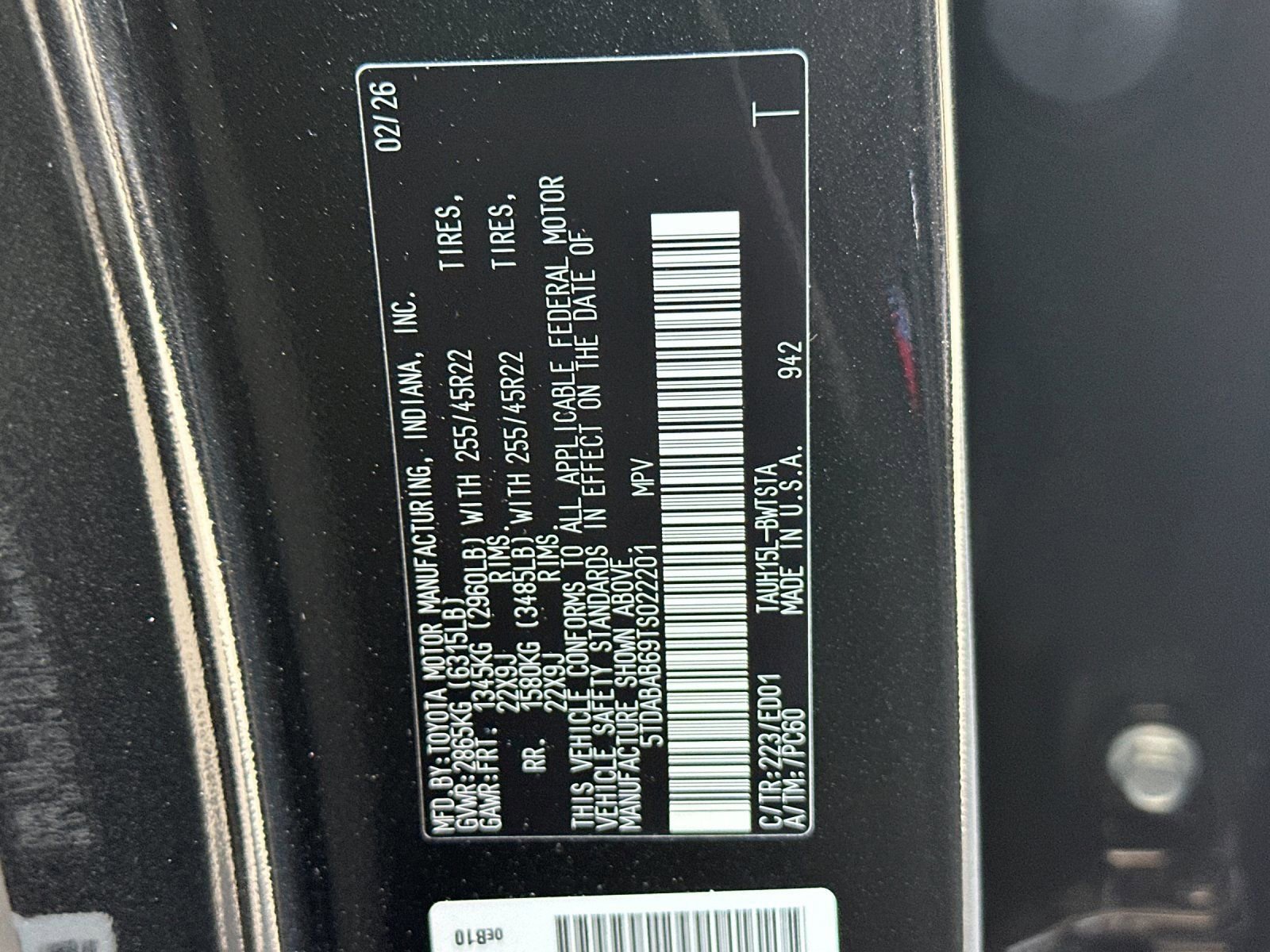 Used 2026 Lexus TX 500h AWD w/ Technology Package image 36