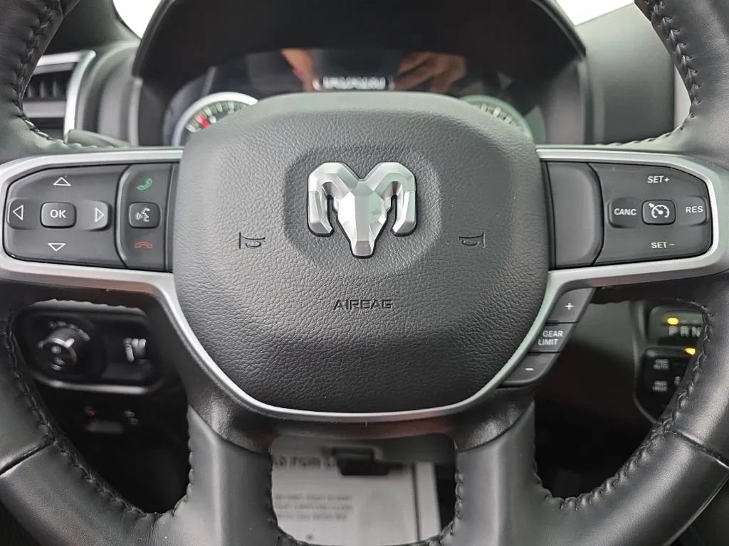 Used 2023 RAM 1500 Big Horn AWD/4WD image 22