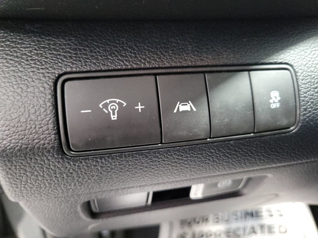 Used 2021 Hyundai Santa Fe SE AWD/4WD image 29