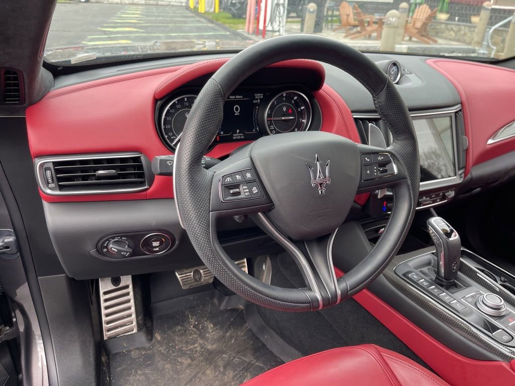 Used 2022 Maserati Levante Modena image 10