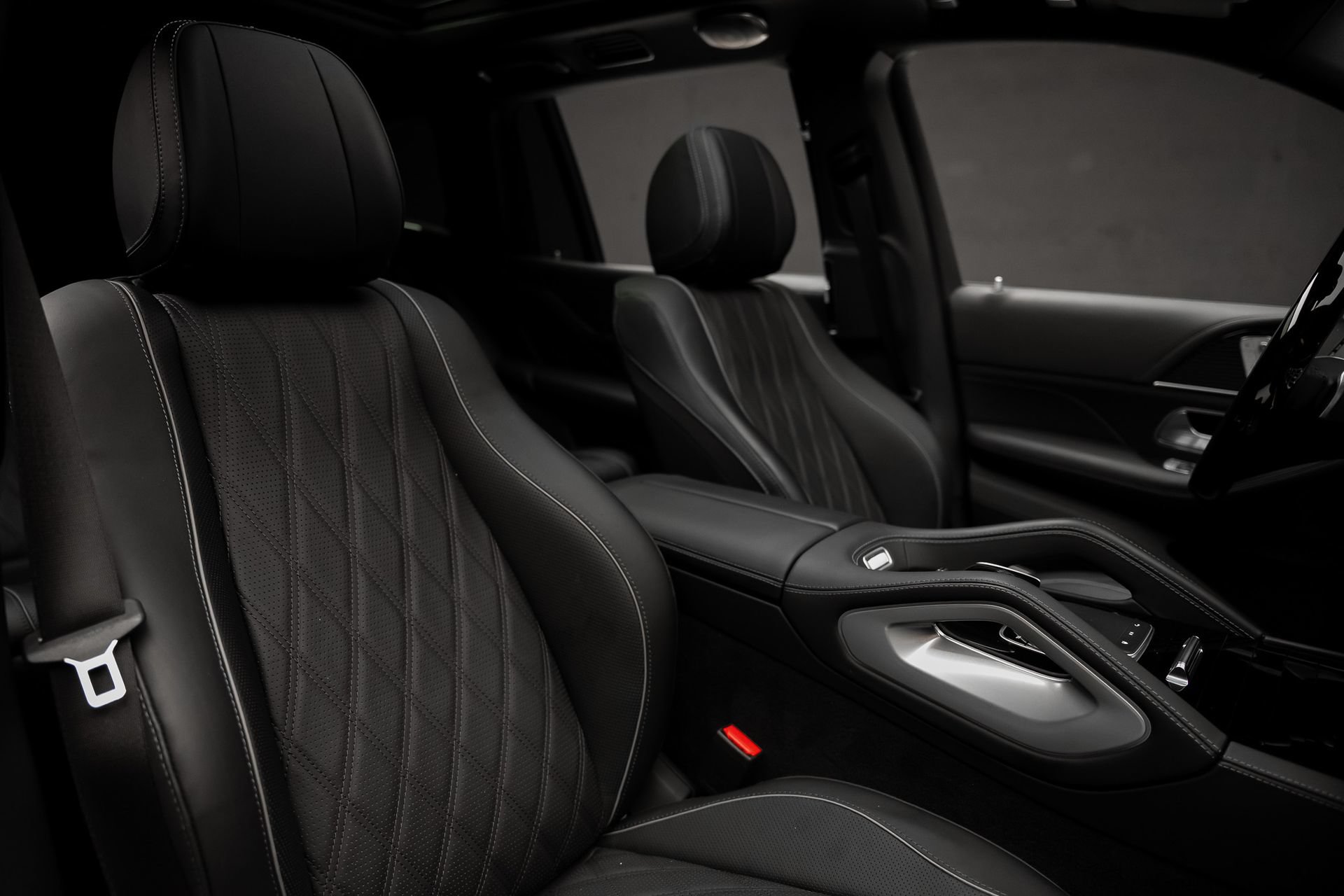 Used 2024 Mercedes-Benz Maybach GLS 600 4MATIC image 69