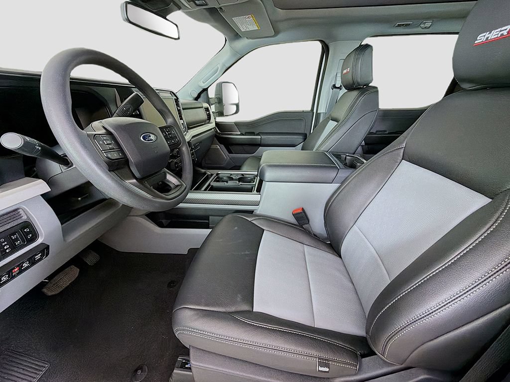 New 2026 Ford F250 XLT w/ XLT Premium Package AWD/4WD image 23
