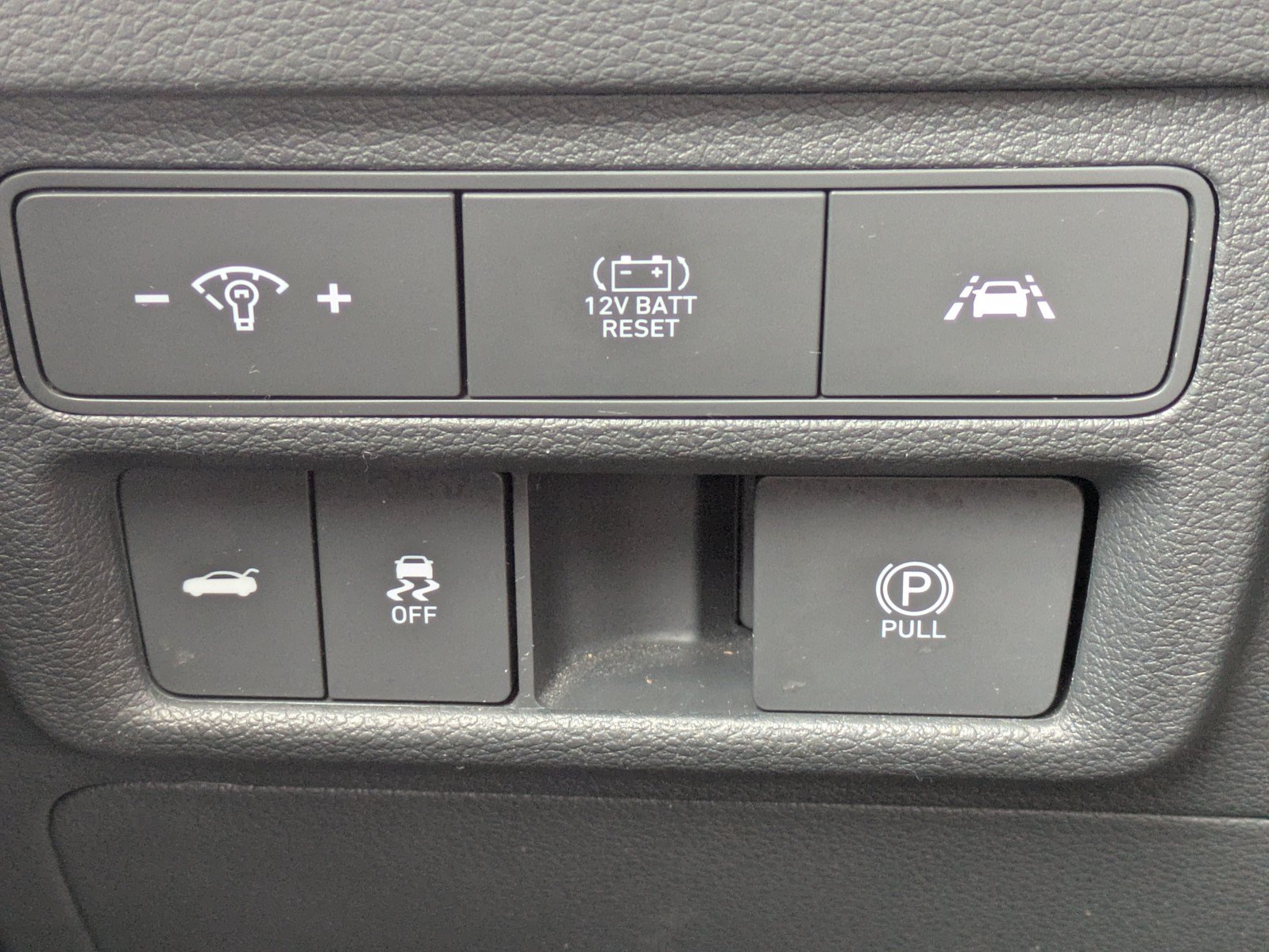 Used 2021 Hyundai Sonata Limited FWD image 19