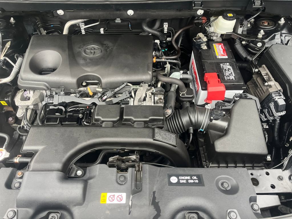 Certified 2020 Toyota RAV4 XLE image 25