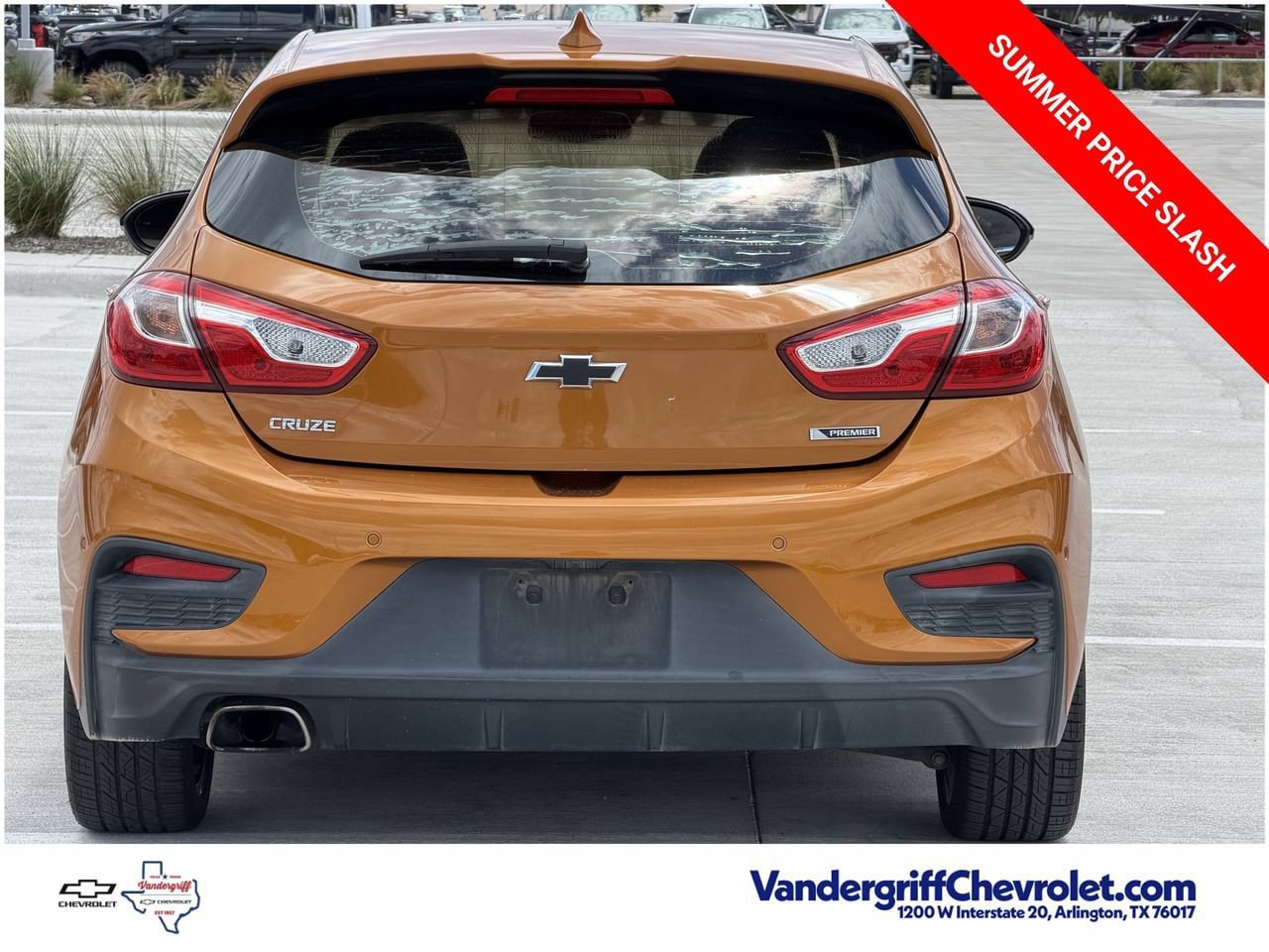 Used 2017 Chevrolet Cruze Premier FWD image 5