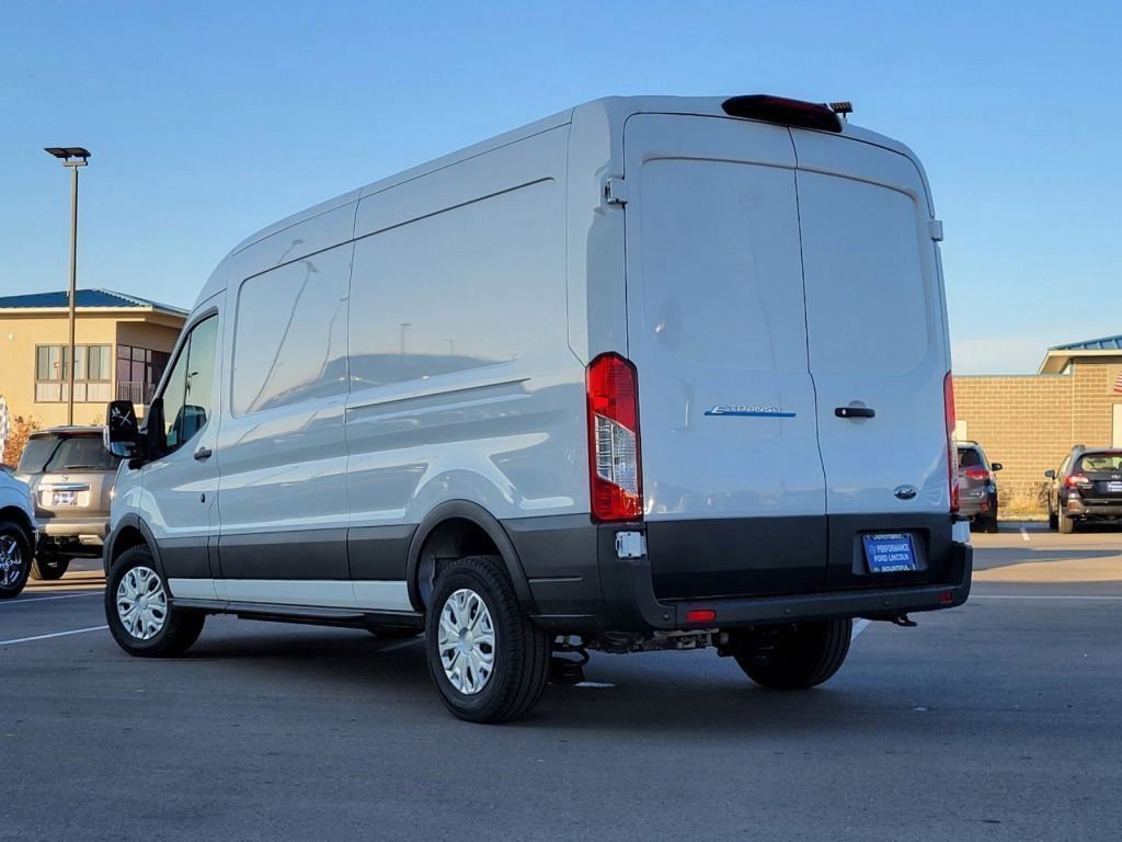 Used 2022 Ford E-Transit Medium Roof w/ Interior Upgrade Package image 12