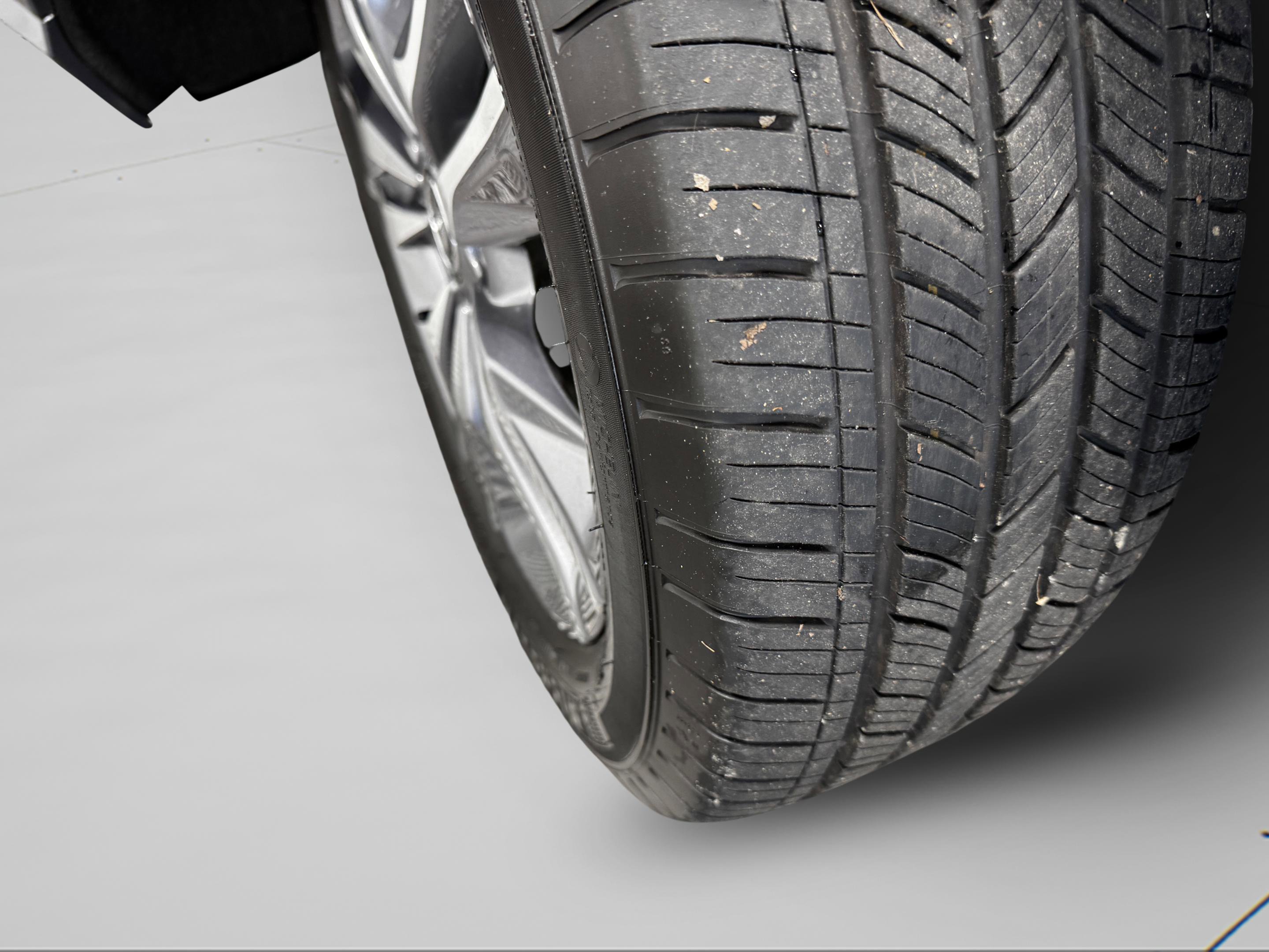 Certified 2025 Acura ADX AWD image 44