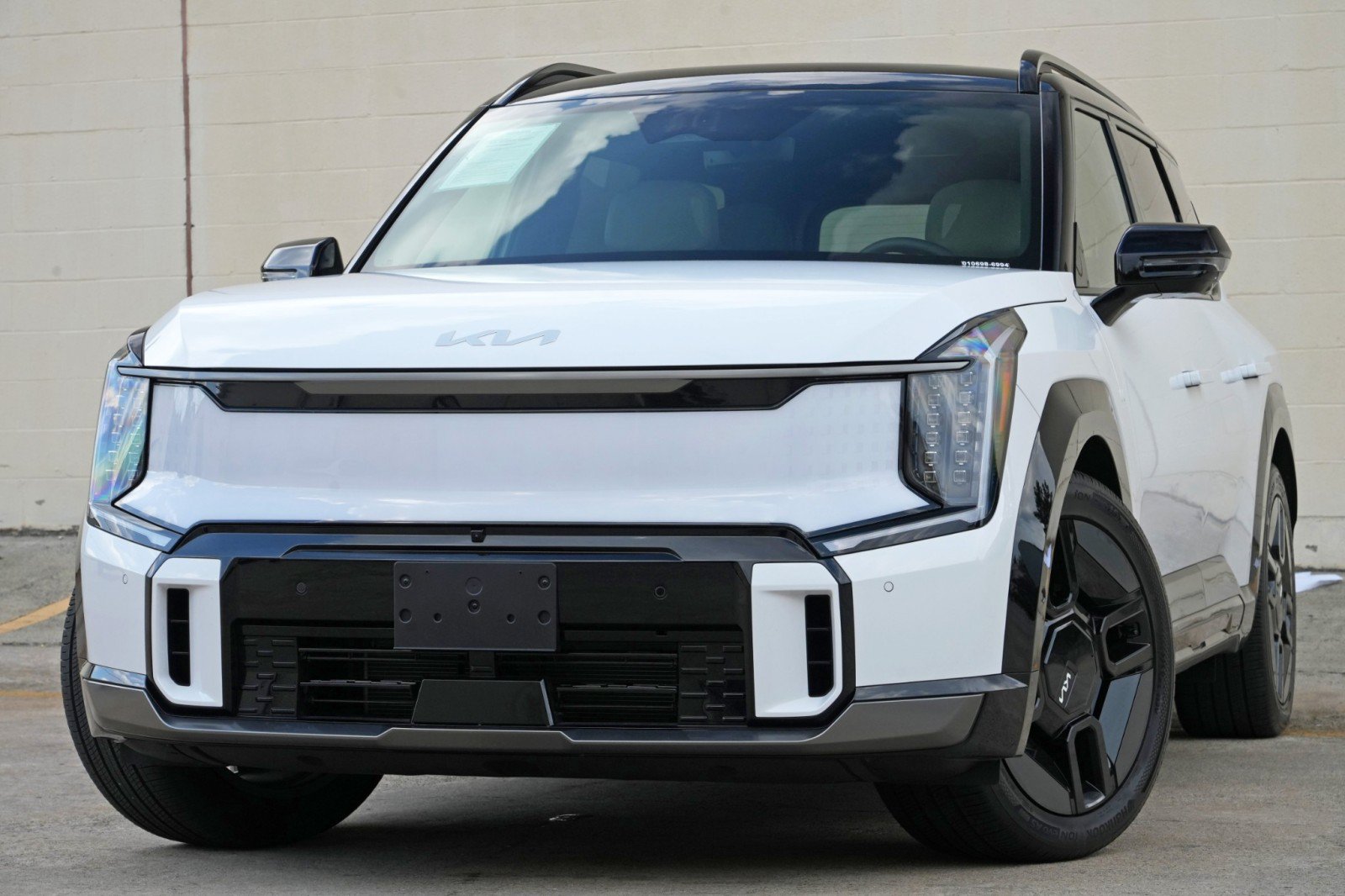 Used 2026 Kia EV9 GT-Line AWD/4WD image 3