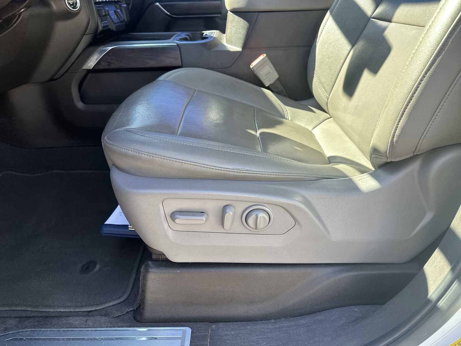 Used 2021 GMC Sierra 1500 SLT w/ SLT Premium Package image 25