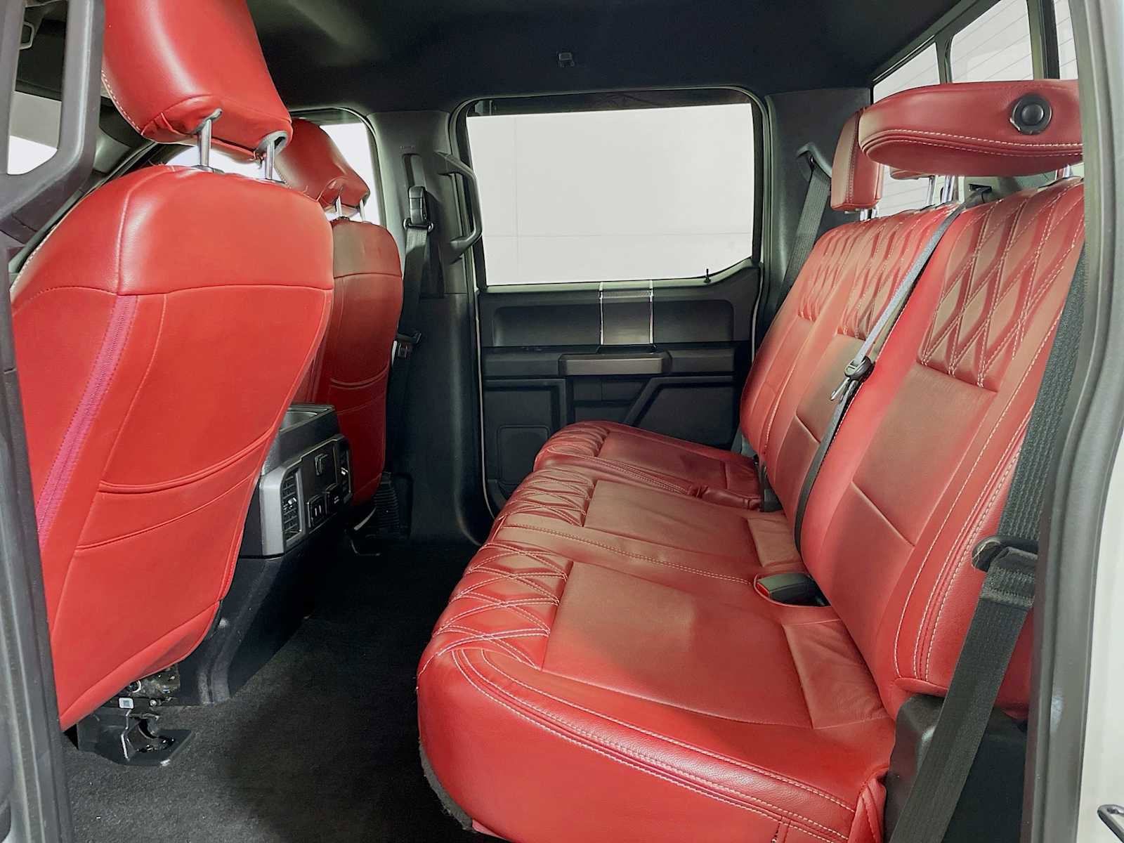 Used 2019 Ford F150 XLT w/ Equipment Group 302A Luxury image 23