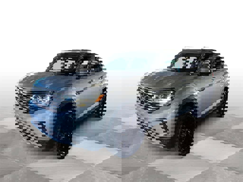 Used 2022 Volkswagen Atlas Cross Sport SE image 1