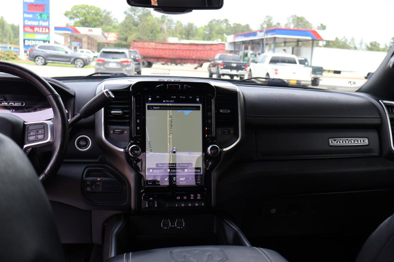 Used 2020 RAM 2500 Laramie w/ Night Edition image 11