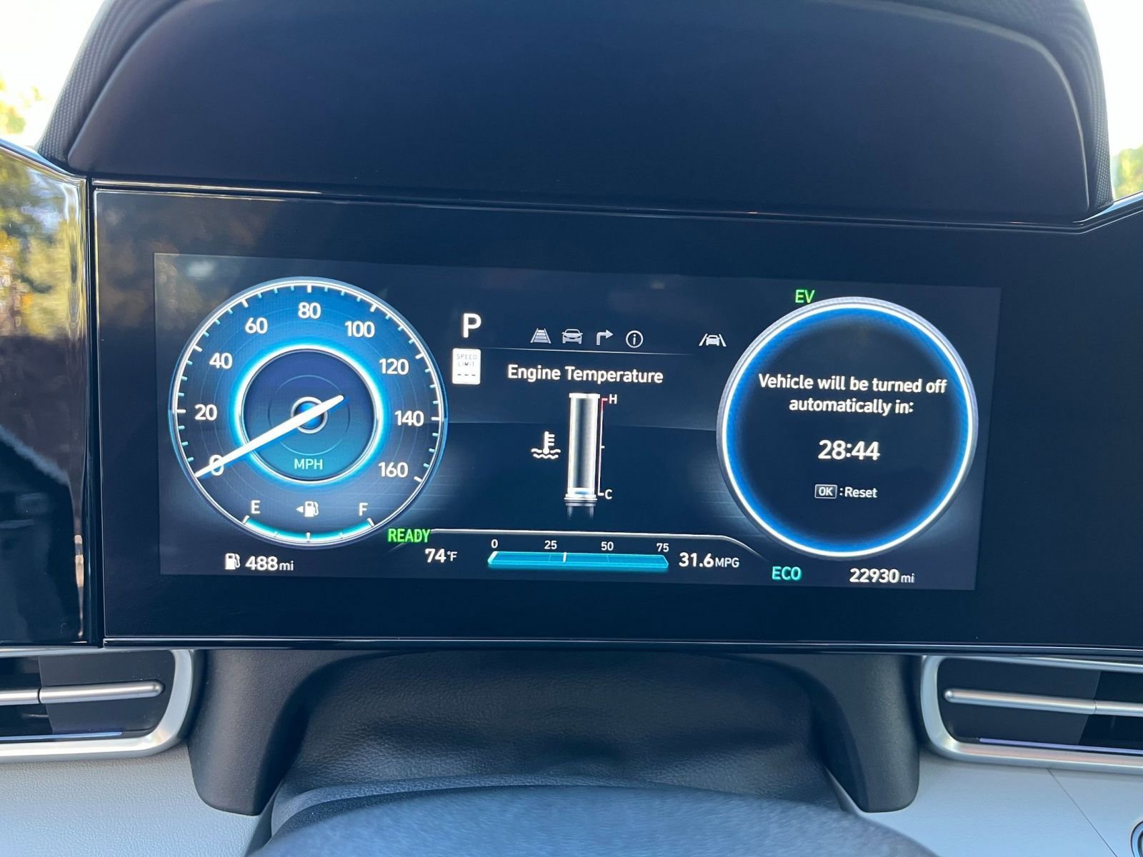 Used 2025 Hyundai Elantra Limited image 39