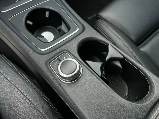 Used 2017 Mercedes-Benz CLA 250 image 37