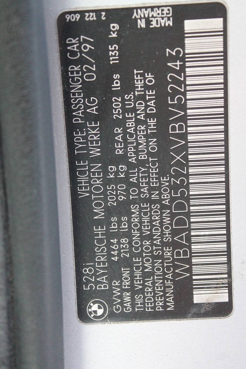 Used 1997 BMW 528i Sedan RWD image 10