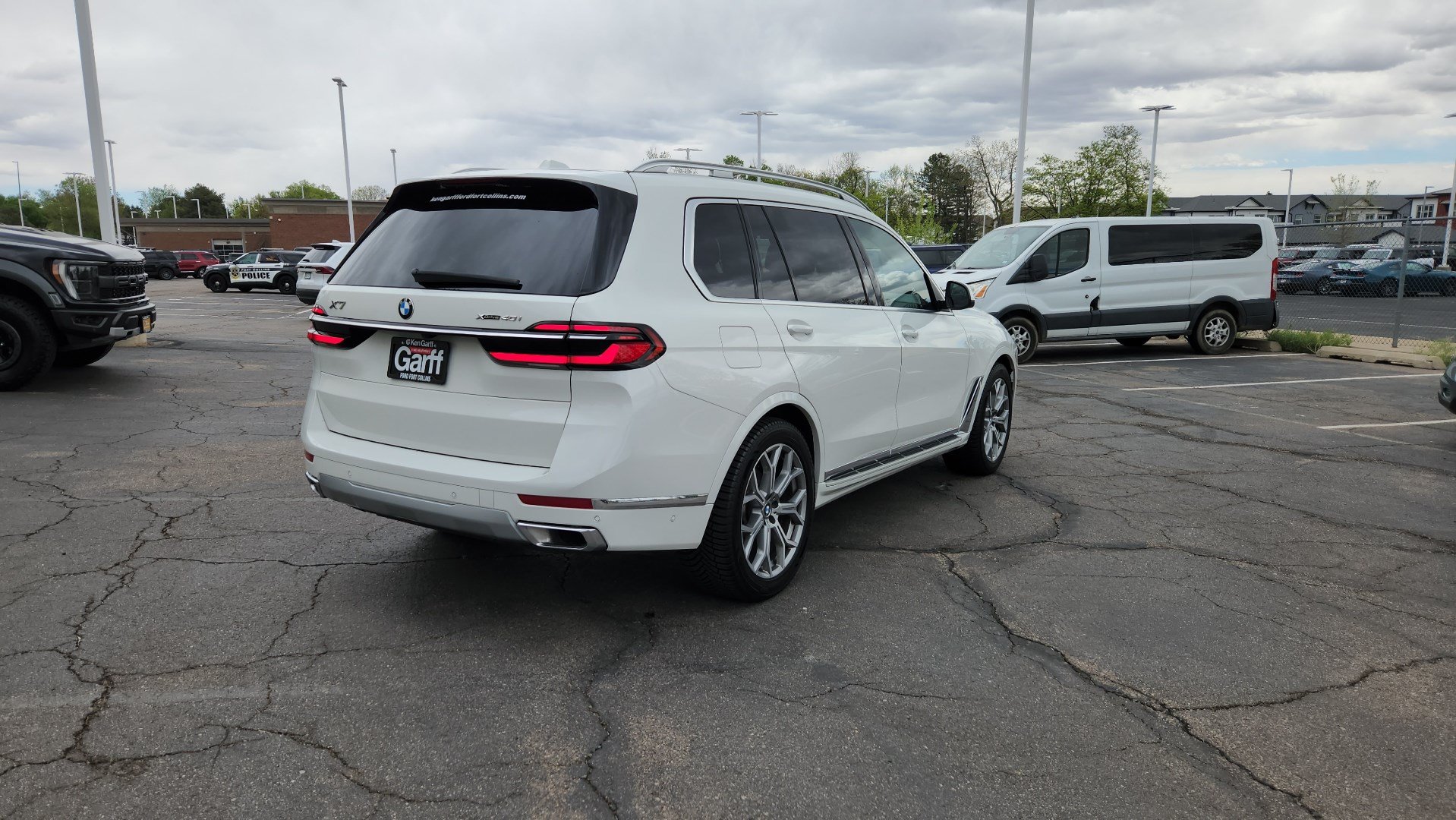 Used 2025 BMW X7 xDrive40i AWD/4WD image 15