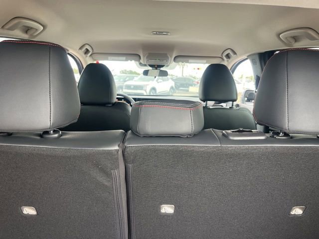 New 2026 Nissan Kicks SR image 28