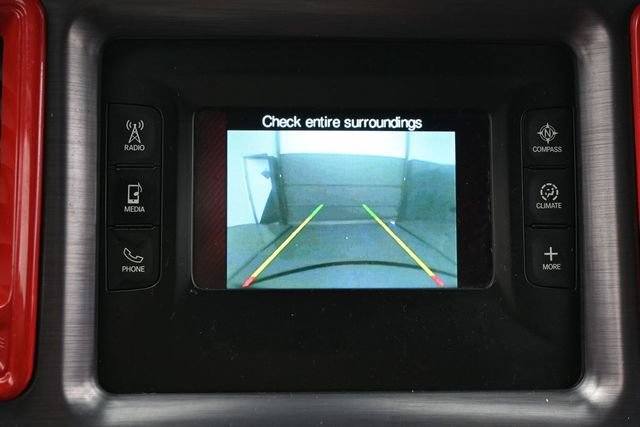 Used 2016 Dodge Challenger SXT w/ Driver Convenience Group RWD image 21