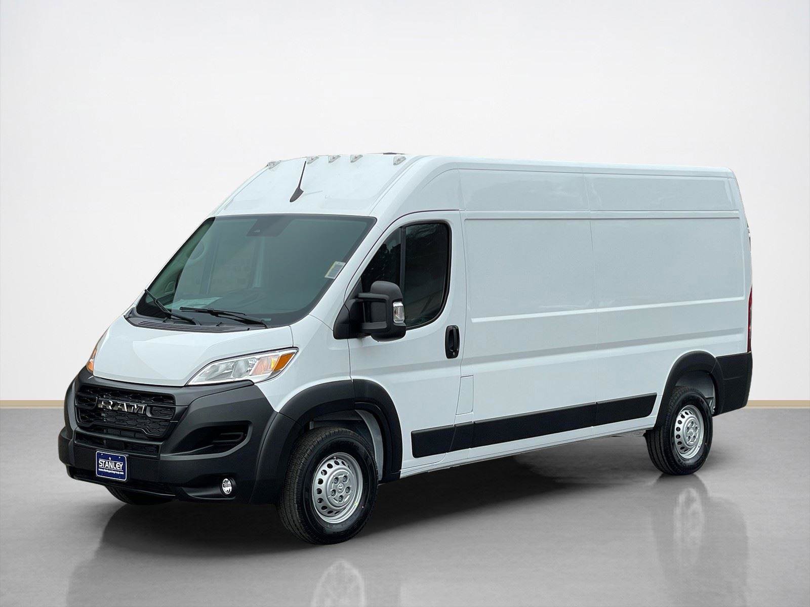 New 2026 RAM ProMaster 2500 w/ Convenience Group FWD image 3