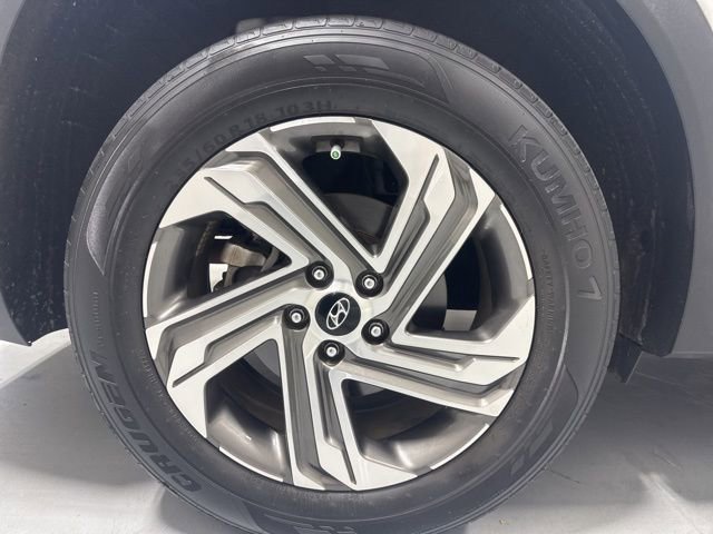 Certified 2022 Hyundai Santa Fe SE w/ Cargo Package image 6