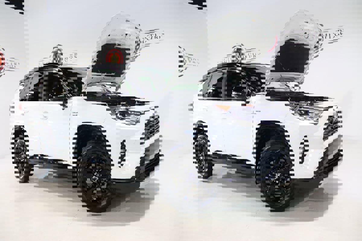 Used 2020 Toyota RAV4 XSE AWD/4WD image 28