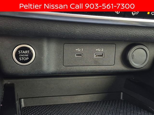 Certified 2023 Nissan Rogue SV image 35