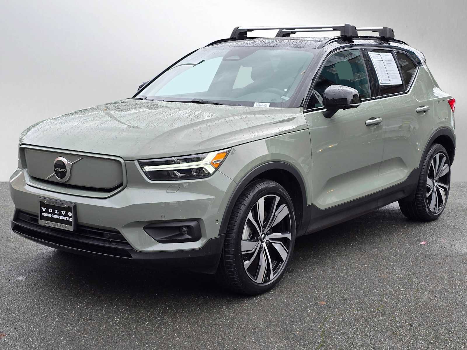 Certified 2022 Volvo XC40 P8 Recharge Ultimate image 15