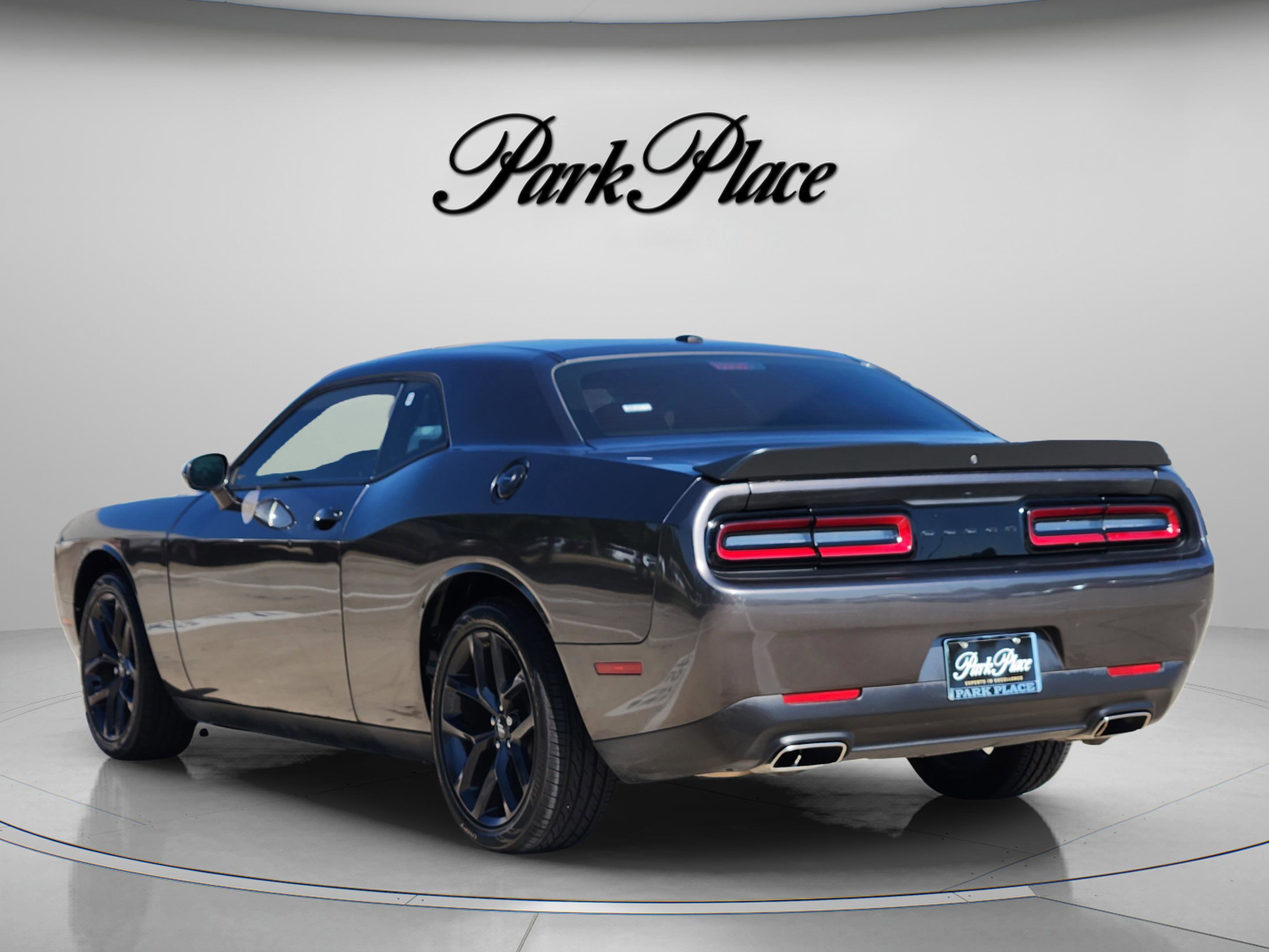 Used 2021 Dodge Challenger SXT w/ Blacktop Package RWD image 2