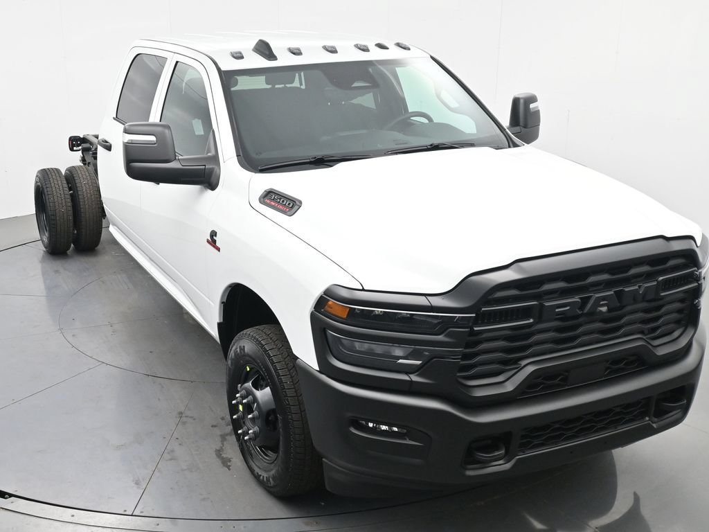 New 2026 RAM 3500 Tradesman AWD/4WD image 22