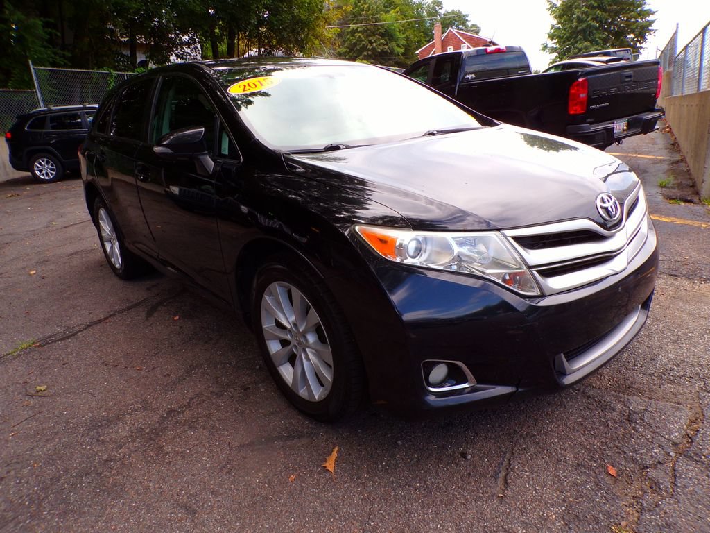 Used 2015 Toyota Venza LE AWD/4WD image 3