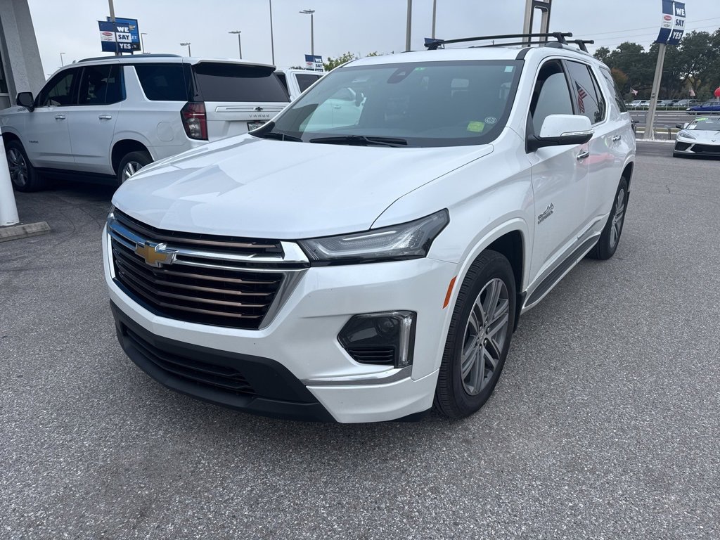 Used 2023 Chevrolet Traverse High Country image 2