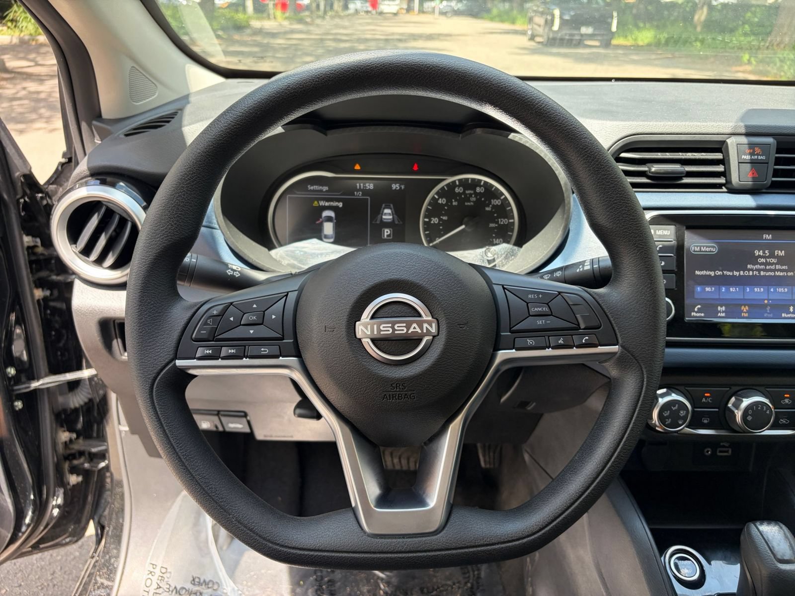Used 2025 Nissan Versa SV FWD image 26