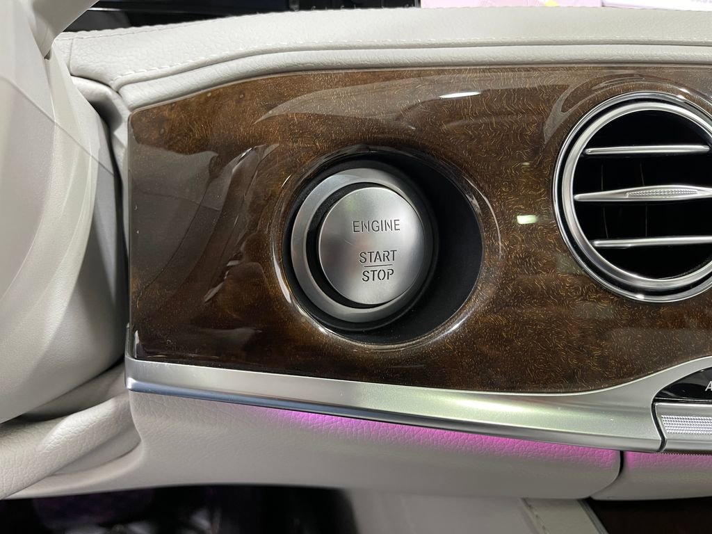 Used 2016 Mercedes-Benz S 550 4MATIC Sedan image 23