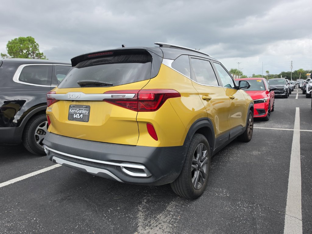 Certified 2023 Kia Seltos S FWD image 15