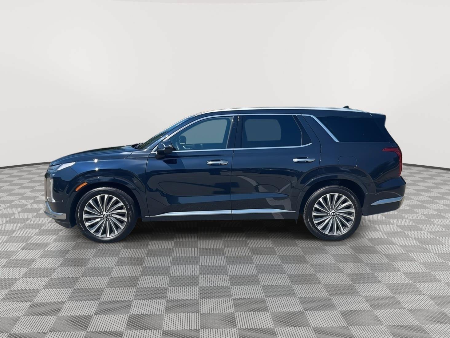 Used 2025 Hyundai Palisade Calligraphy AWD/4WD image 9