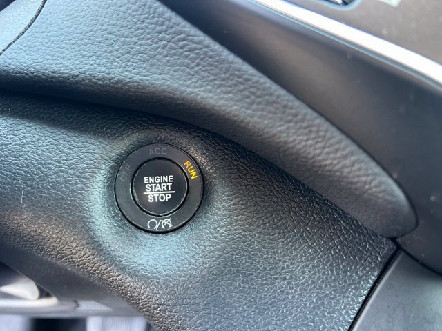 Used 2020 Jeep Cherokee Trailhawk w/ Cold Weather Group AWD/4WD image 27